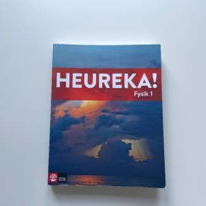 Säljer nu min Fysik 1 bok från Heureka. Det är den senaste upplagan och boken är i fint skick. Finns i Malmö! Tveka inte att höra av dig om du har en fråga