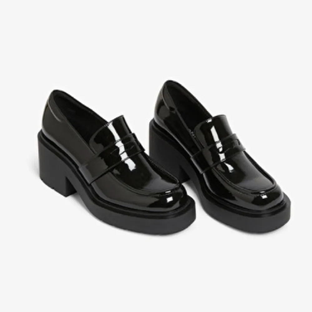 Aldrig använt loafers från Monki pga min wide fit.. Skor.