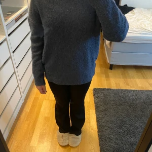 Fin stickad tröja - Superfin stickad tröja från lager 157. Fint skick, knappt använd.