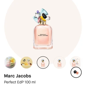 Marc Jacobs parfym - Helt ny obruten Marc Jacobs Perfect 100 ml parfym. Plasten är kvar på förpackningen och kvitto från Kicks finns. Säljer eftersom jag inte hann returnera. Ordinarie pris 1600kr