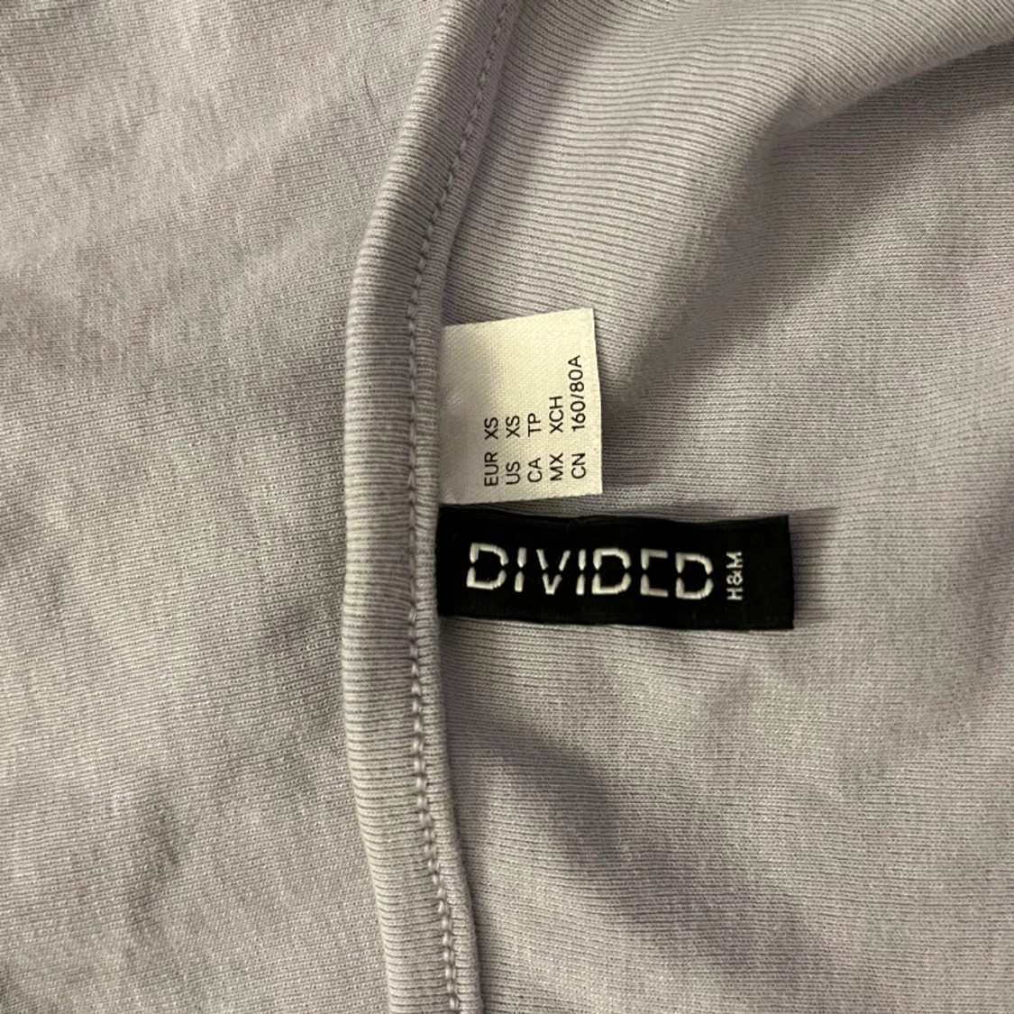 Lila chroppad t-shirt  - 91