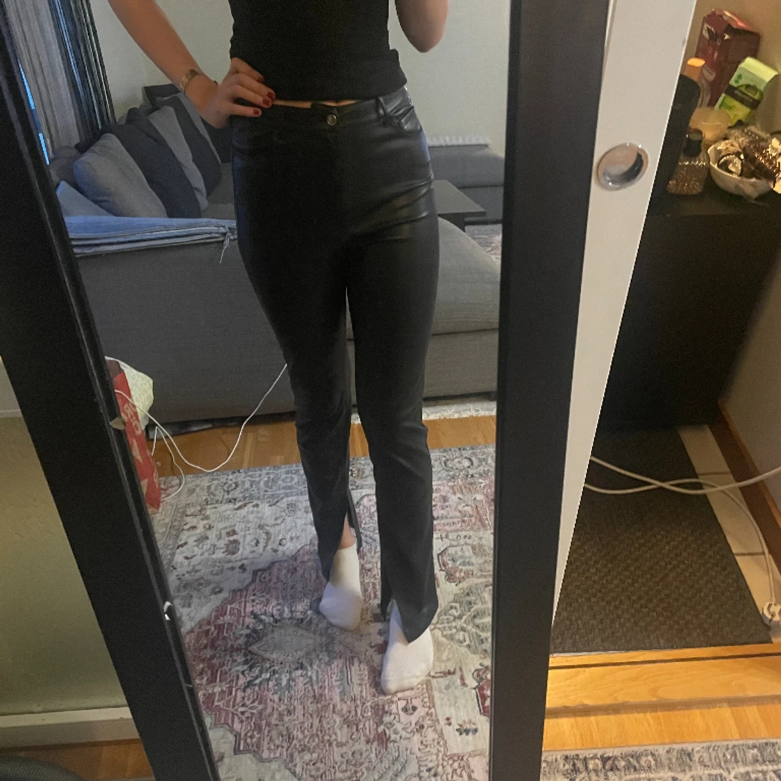 Läder byxor med split 