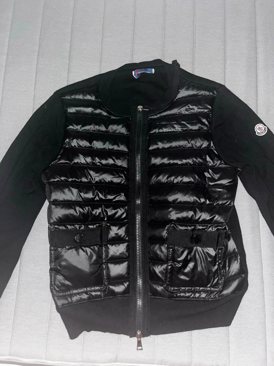 Svart cardiganjacka från Moncler
