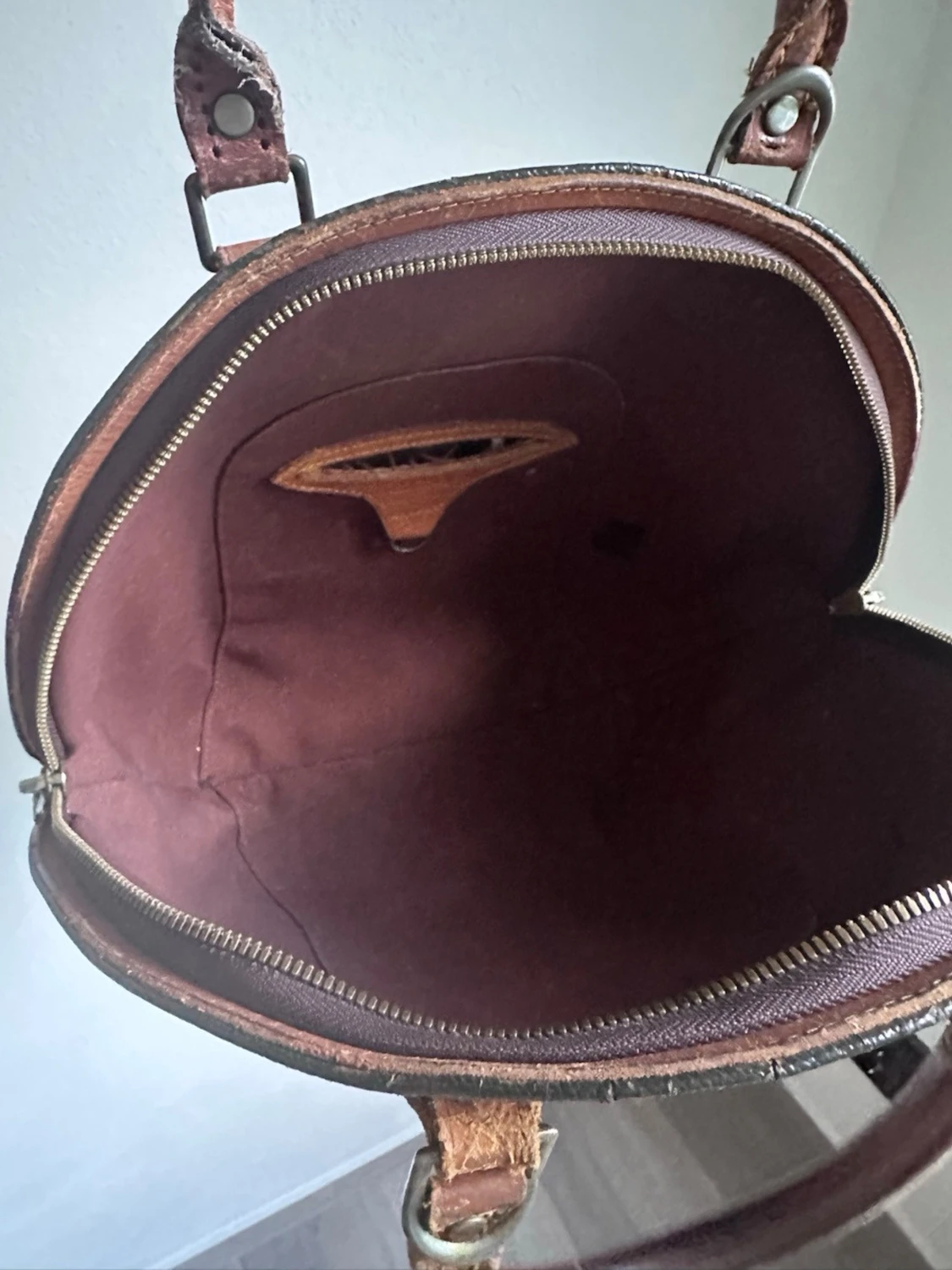 Vintage type bag  - 3
