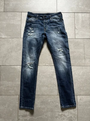 Jack & Jones jeans  - Jack & jones jeans - Storlek W29 L32 - Slim/glenn - Skick 9/10 - Hör av dig vid minsta fundering!