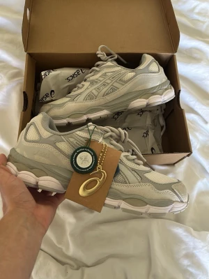 Asics gel nyc grey - Helt nya med box 