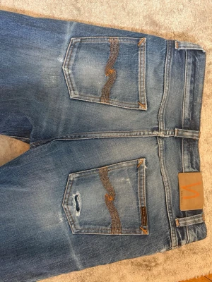 Nudie lean dean - Par sköna nudie Lena Dean jeans storlek: 28/30