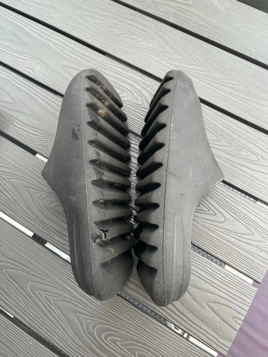 Svarta tofflor i skum från Adidas - 3