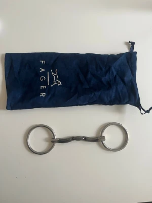 Fager bett ”marcus” - Tredelat tränsbett från Fager bits, modell ”Marcus”. 10.5 cm (105mm) Sötmalm, loose rings!💚 OANVÄNT