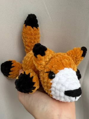 Virkad räv 🦊  - En söt och mysig virkad räv❣️