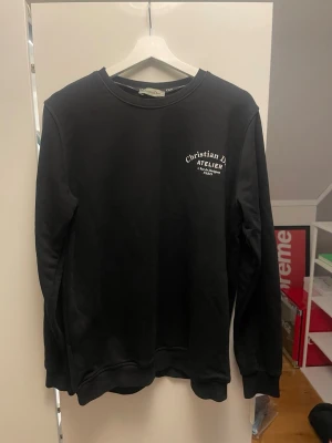 Svart hoodie i perfekt skick - Svart hoodie