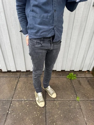 Replay Anbass jeans - Replay jeans - Modell: Anbass - Storlek: W31/L32 - skick: 9/10 - Nypris runt 2000kr