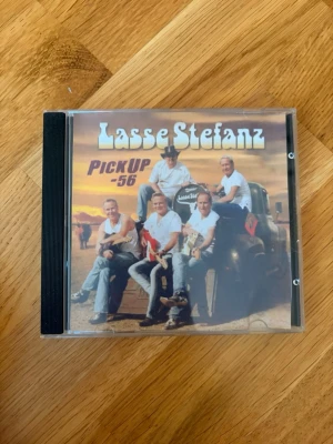 Lasse Stefanz CD - Pick up  - Säljer en Lasse Stefanz CD - Pick up från 2006