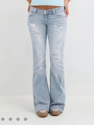14+ sparkle low jeans  - Supersnygga lågmidjade bootcut jeans från Gina Young 14+ storlek S. Helt nya med prislapp kvar säljer för att jag inte hann returnera. Nypris 400 kr 💕💕 
