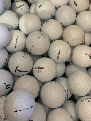 Golfbollar  - OBS: Köp ej denna annons!! Hör av dig så kommer vi överens om ett bra pris🤩⛳️                                              