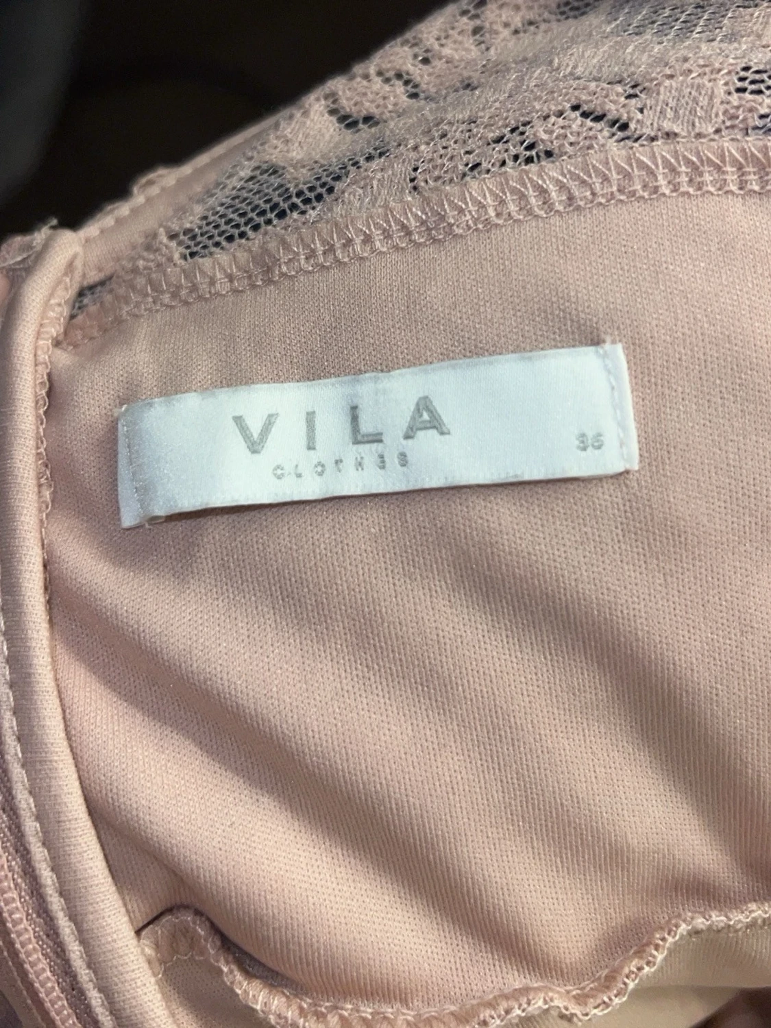 Långklänning i spets och tyll, beige - 4