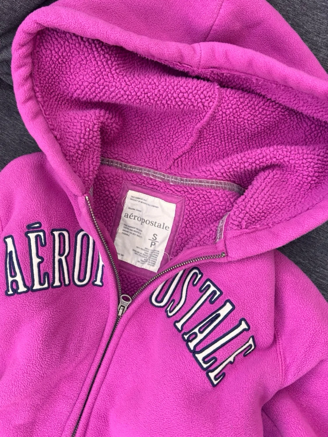 Rosa Aeropostale zip - 2