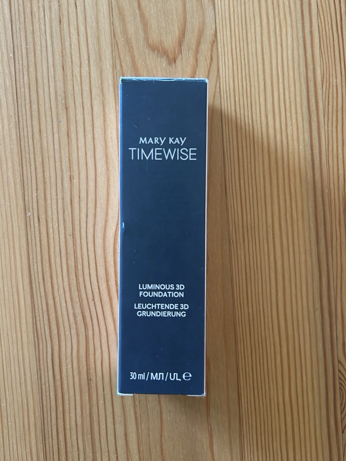Mary Kay Timewise Luminous 3D Foundation