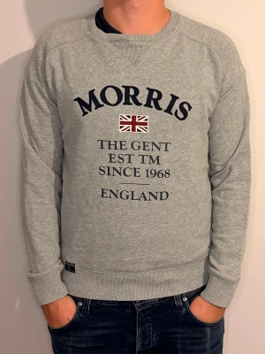 Morris tröja - Säljer nu denna Morris tröja hör av dig vid frågor😀