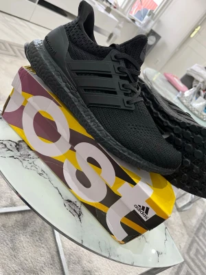 Ultra boost  - Storlek 45, aldrig använda 