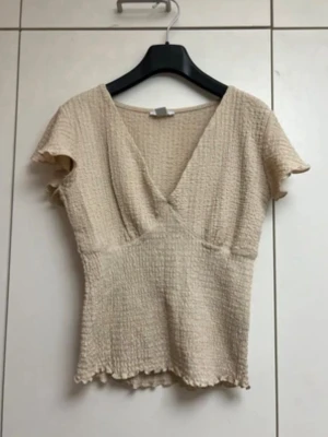 Beige topp - Använder inte 
