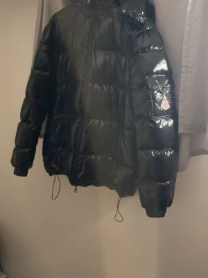 Moncler jacka  - Moncler jacka jätte fin 