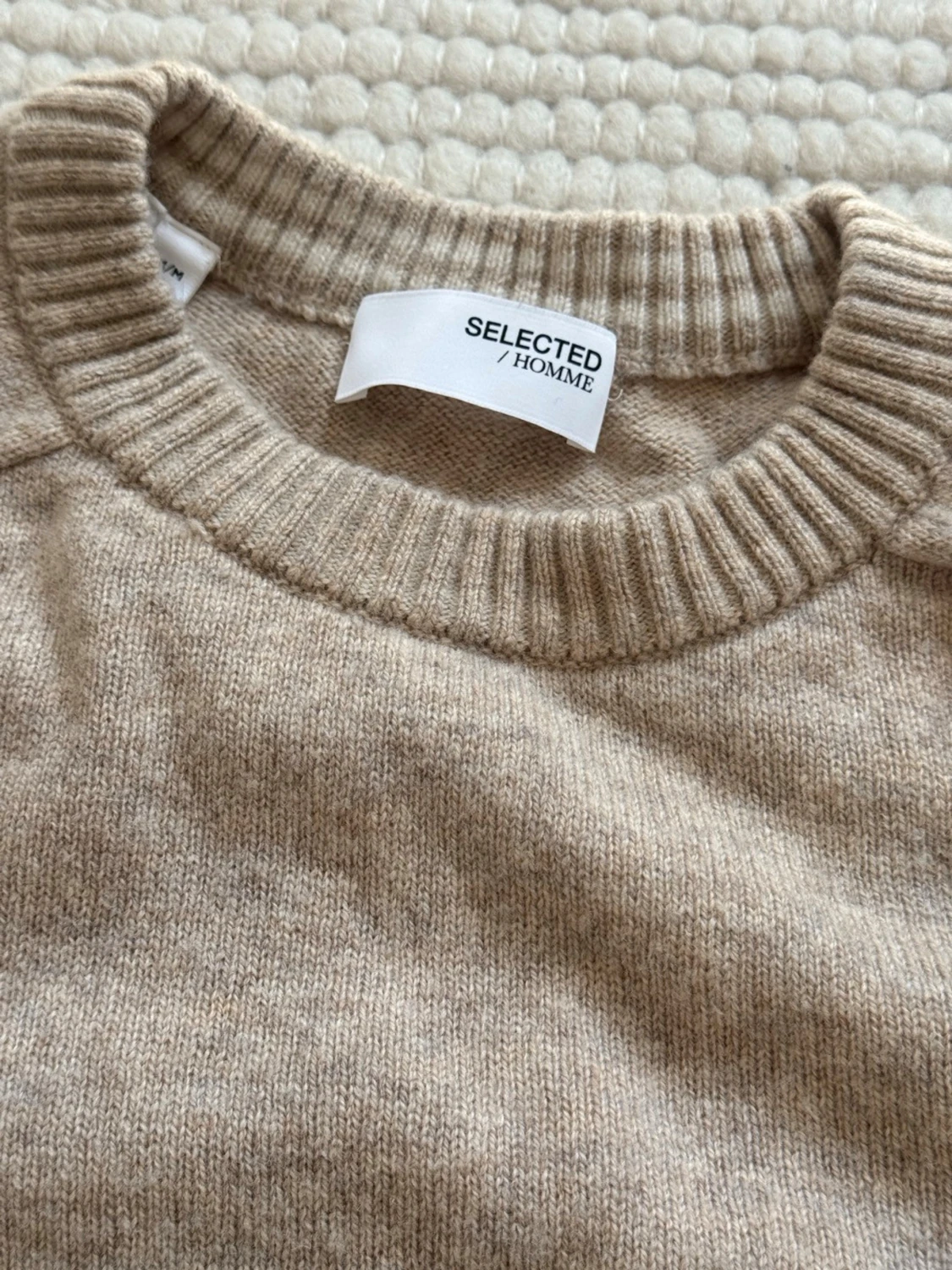 Beige stickad tröja från Selected Homme - 1