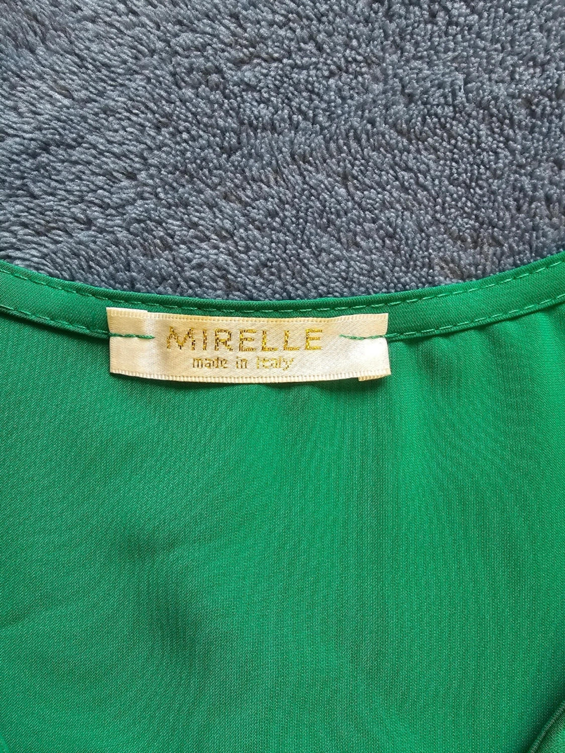 Grön omlottblus från Mirelle - 1