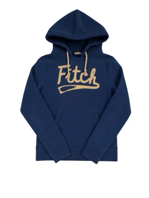 Blå hoodie från Abercrombie & Fitch - Snygg blå hoodie från Abercrombie & Fitch med beige broderad text 'Fitch' på bröstet. Klassisk känguruficka framtill, huva med dragsko och ribbade muddar. Perfekt för en avslappnad och trendig look.