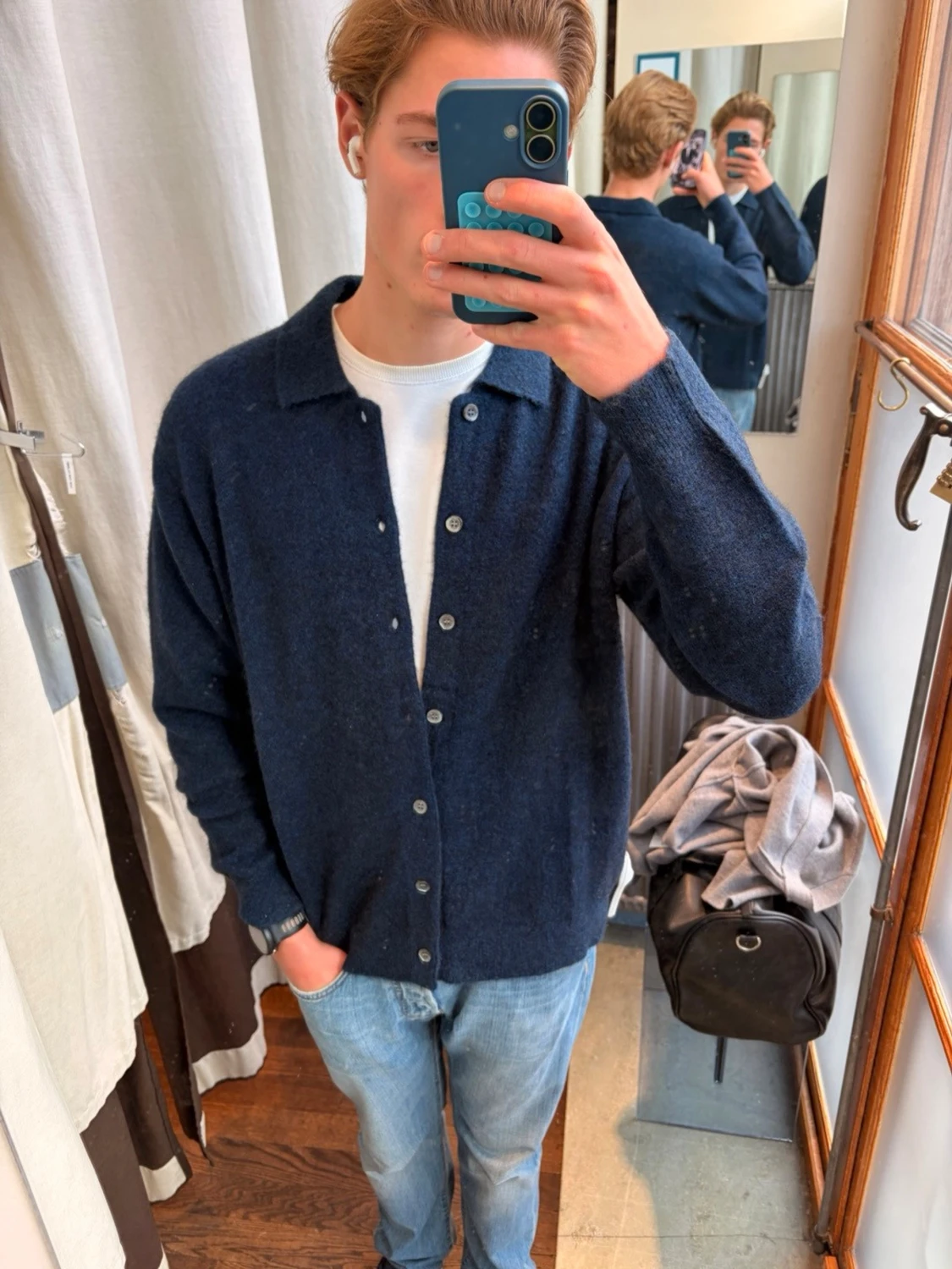 Mörkblå stickad cardigan - 1