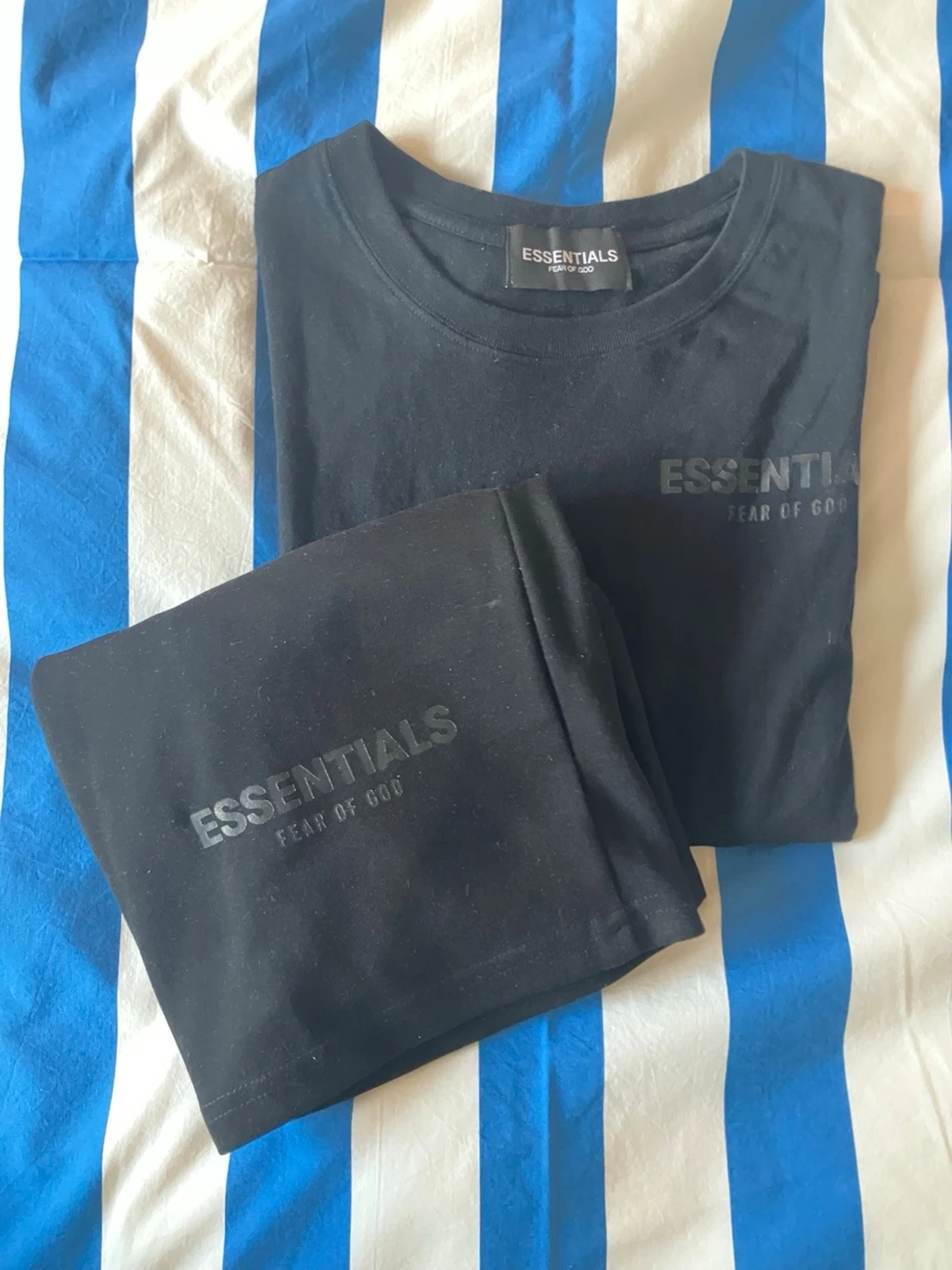 Svart set från Essentials Fear of God - 2