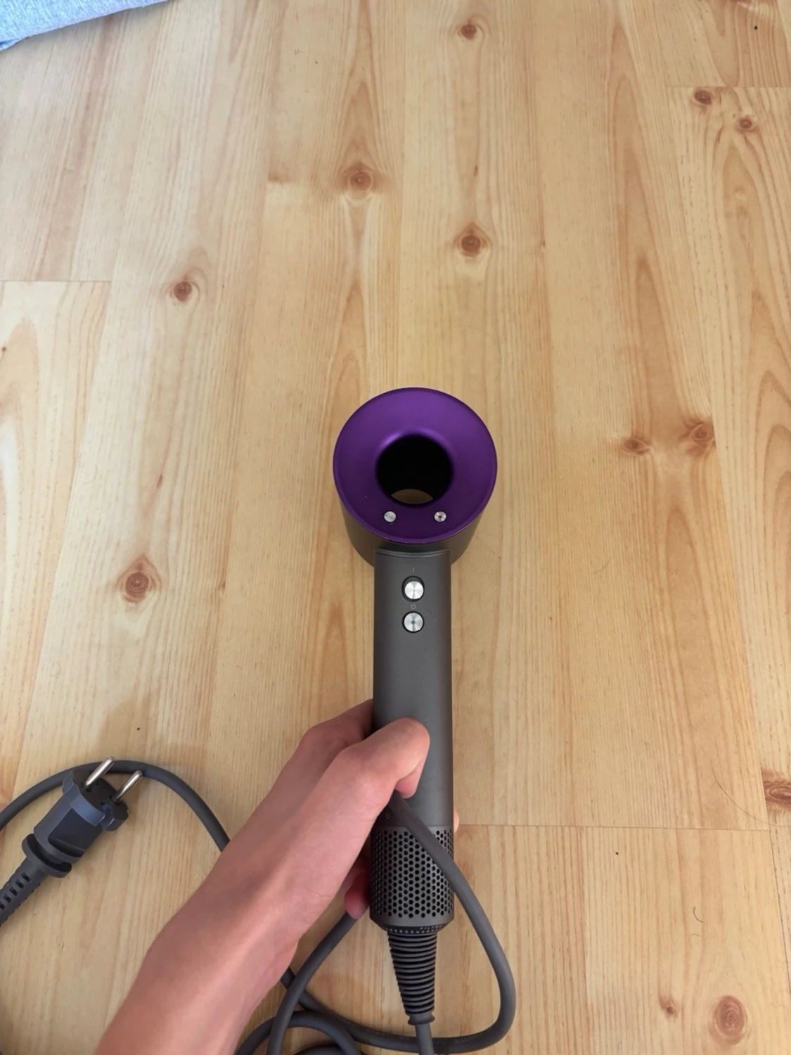 Dyson 