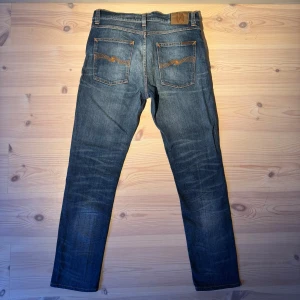 Nudie Jeans Lean Dean - Nudie jeans (Lean Dean) | Storlek: W31 L32 | Skick: 9/10, inga tydliga deffekter | Hör gärna av er vid frågor och funderingar! Pris går att diskutera vid smidig affär🤗