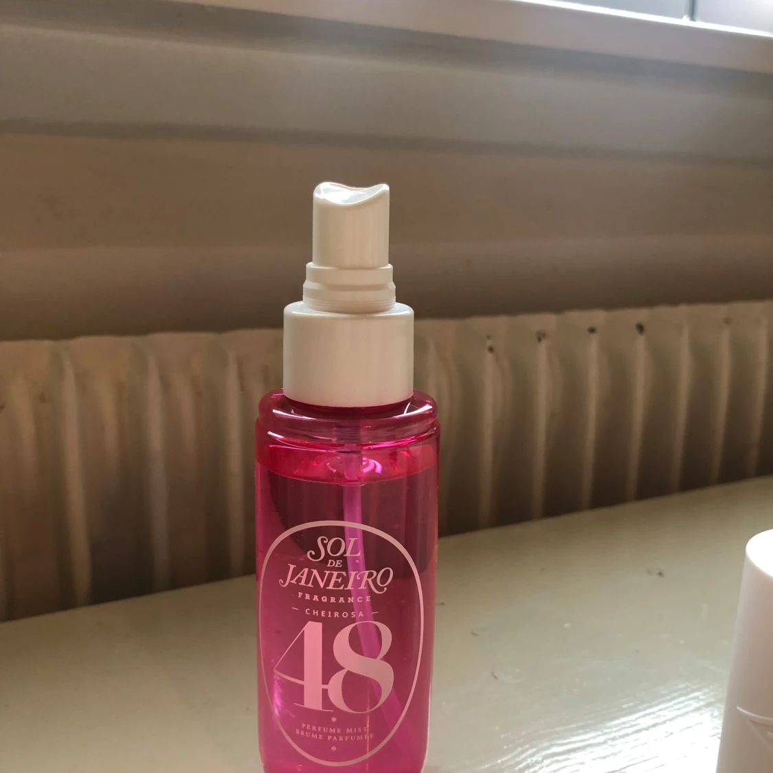 Sol de Janeiro Cheirosa 48 - 1