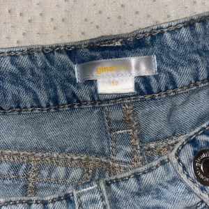 Fina shorts till somaren eller om du ska utomlands  - Jätte fina short aldrig avdvänt