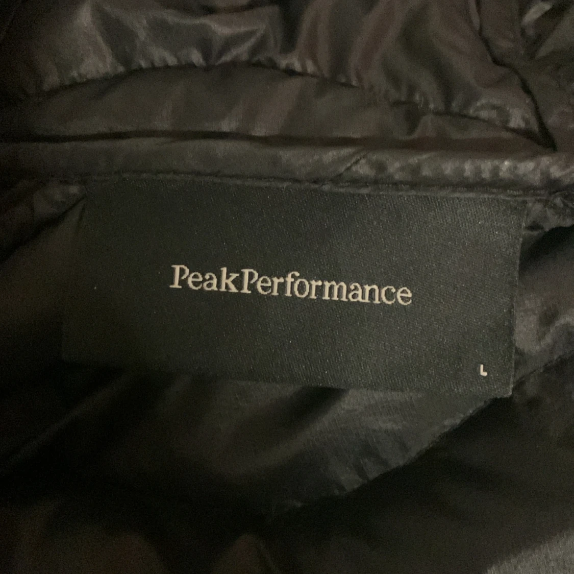 Svart dunjacka Peak Performance L - 2