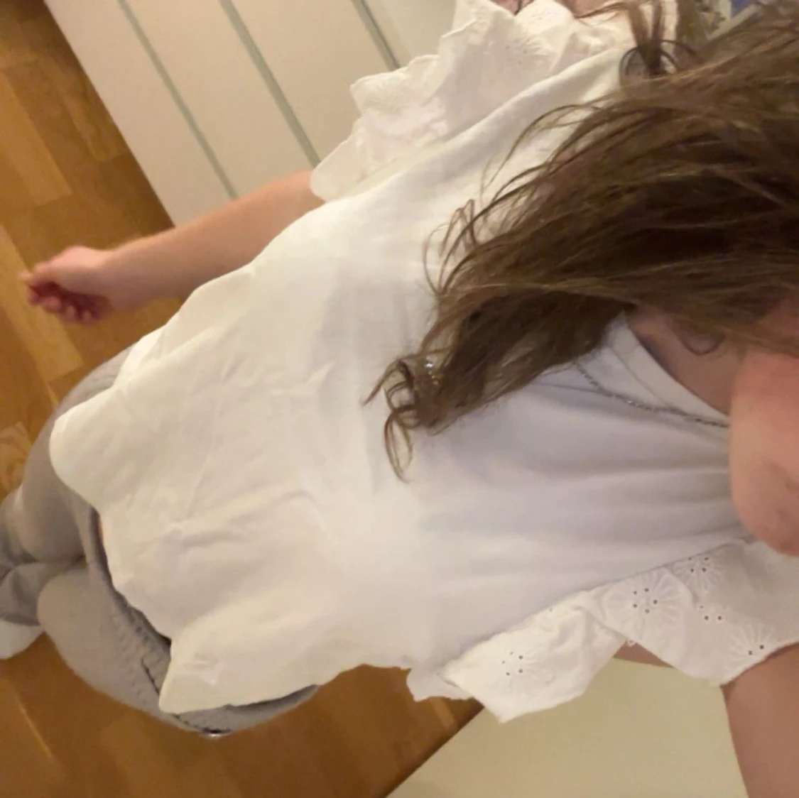 Vit blus med volangärmar från Bershka - 1