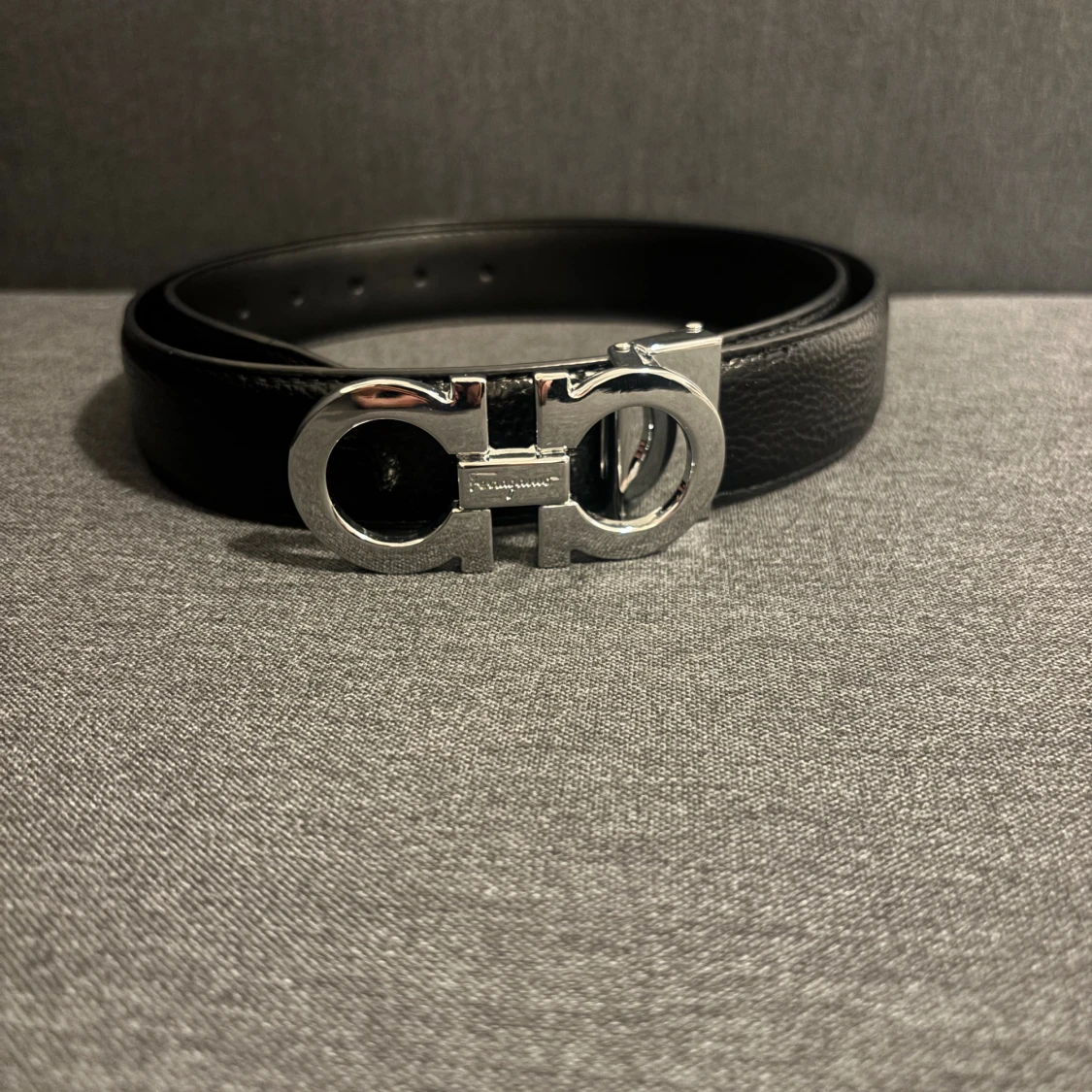 Svart skärp från Salvatore Ferragamo