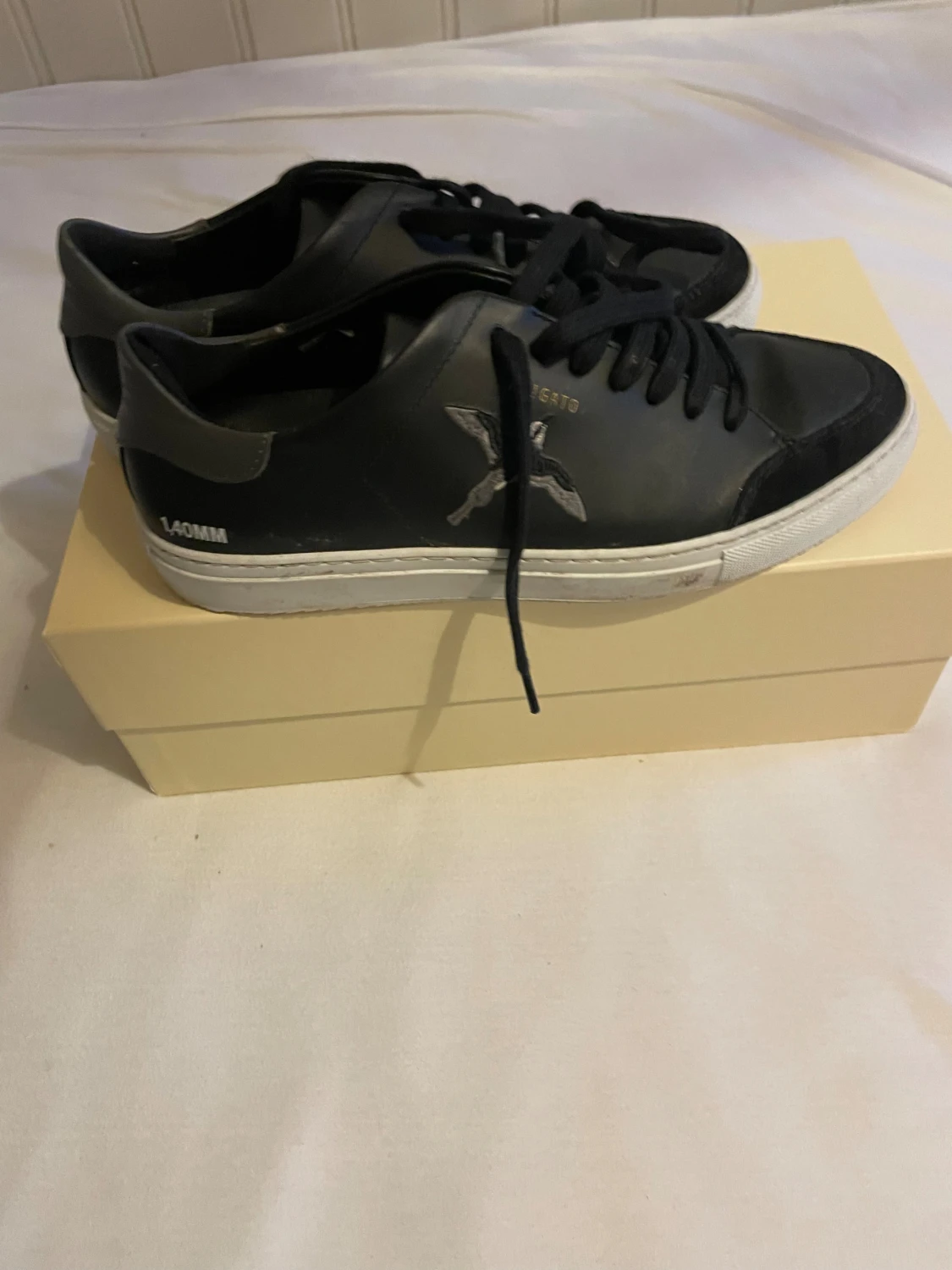 Svarta sneakers Axel Arigato - 1