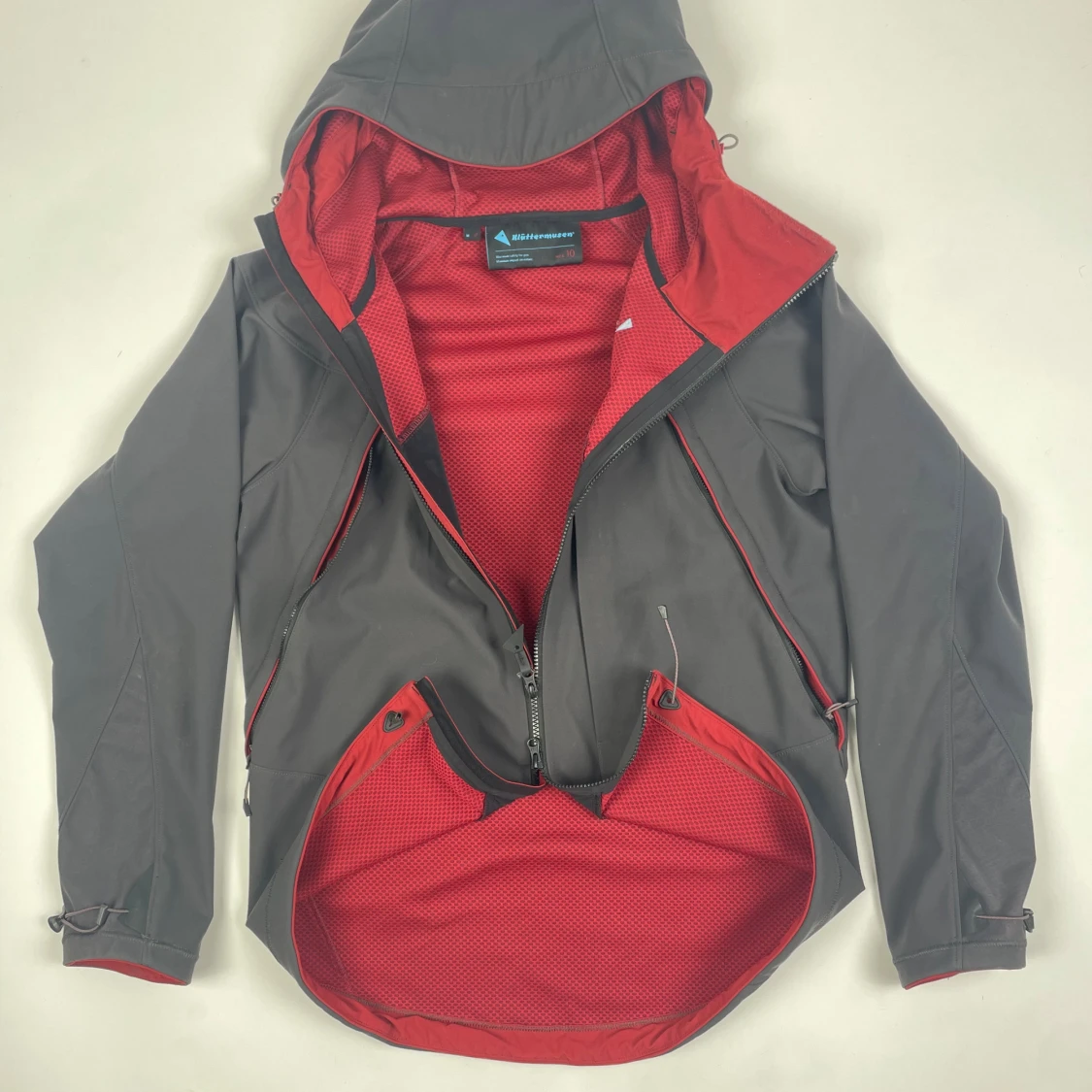 Klättermusen Jolna regnjacka - 1