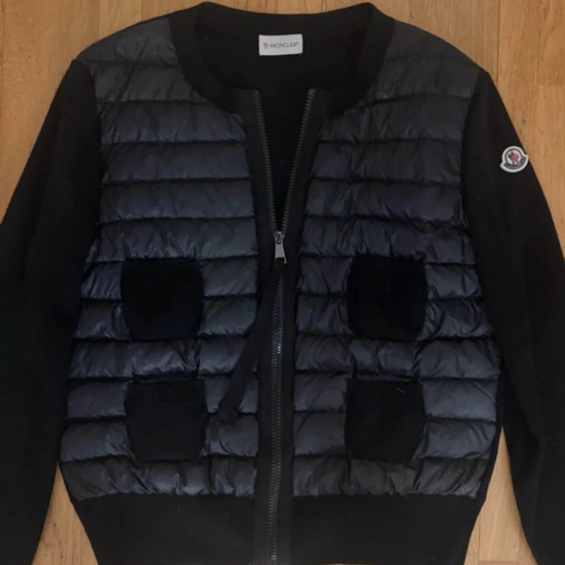Svart cardigan från Moncler - 1