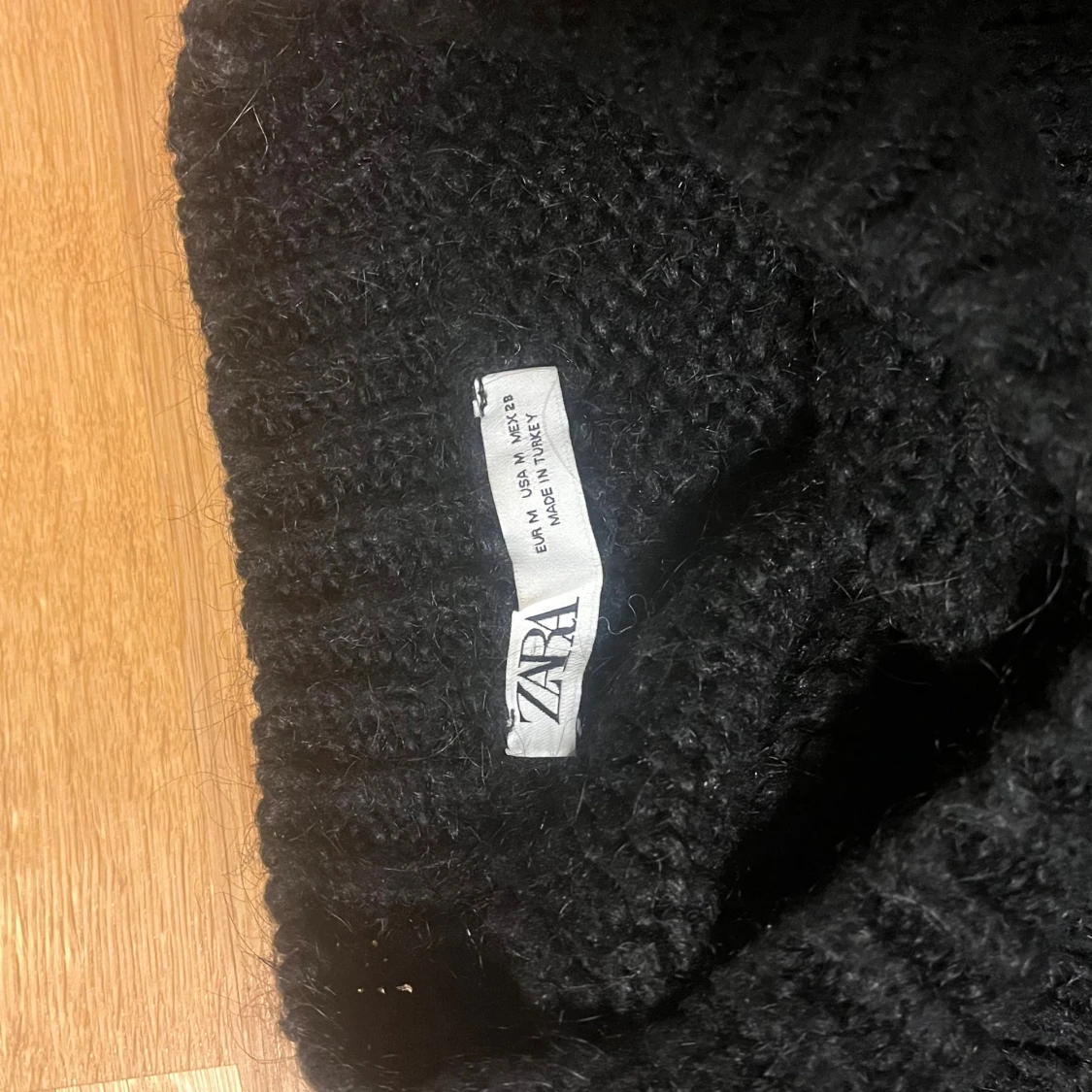 Svart stickad tröja från Zara - 2