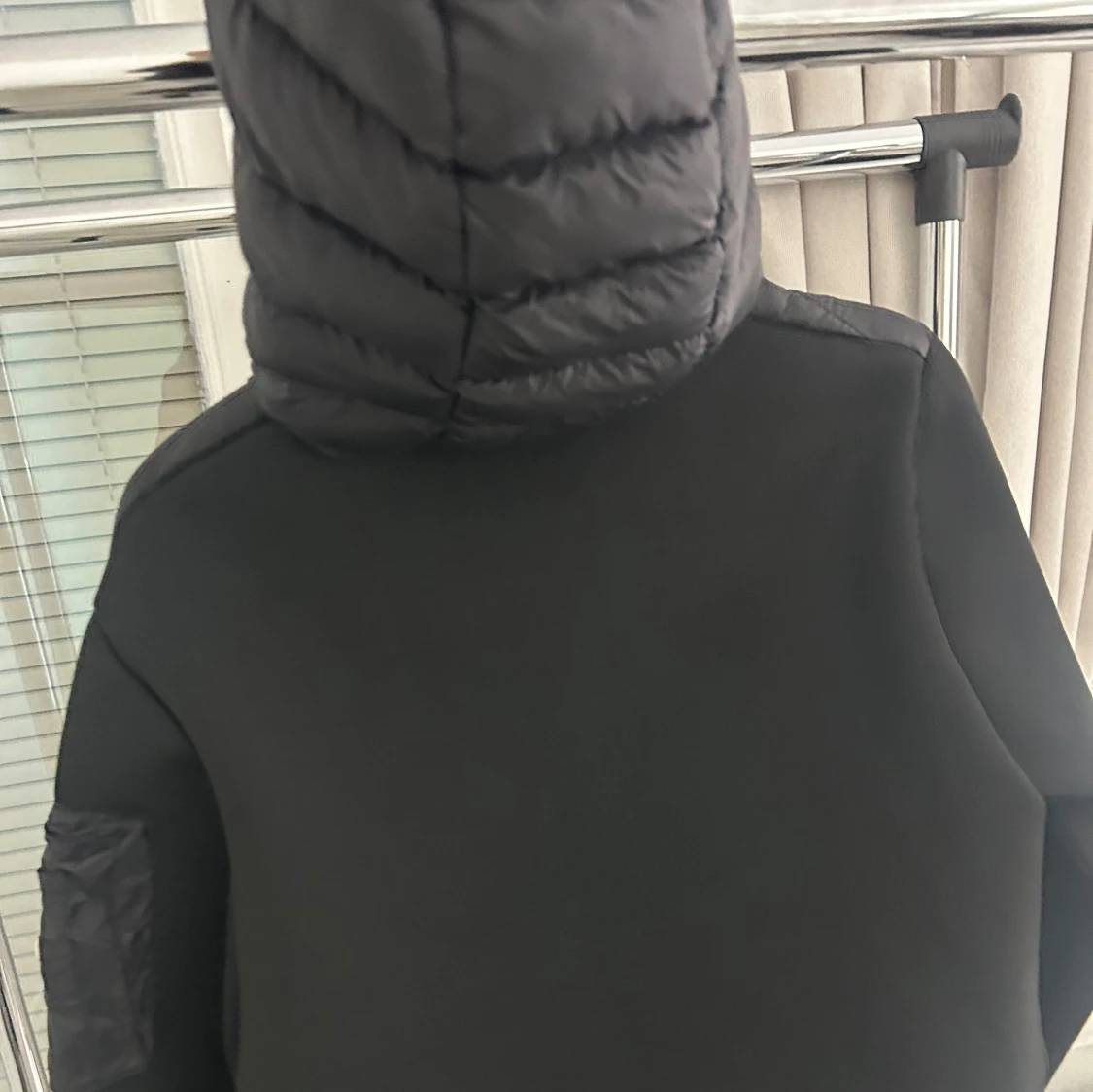 Svart pufferjacka från Moncler - 2
