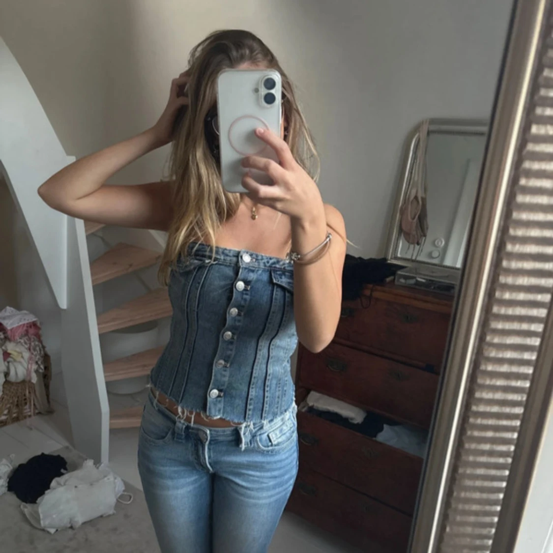 Blå denim tubtopp med knappar