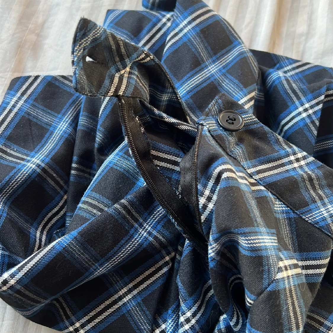 Blårutig kortkjol från H&M Divided - 91