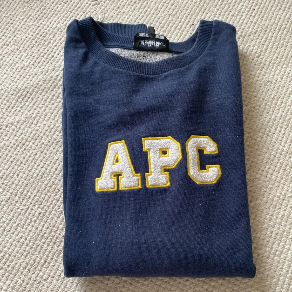 Mörkblå sweatshirt från A.P.C. - 3