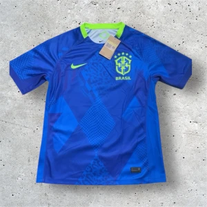 Braslien fotbollströja - Helt ny
