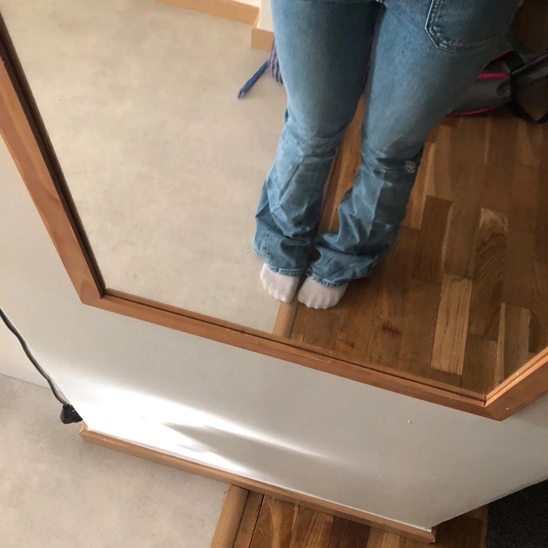 Blå bootcut jeans från 157