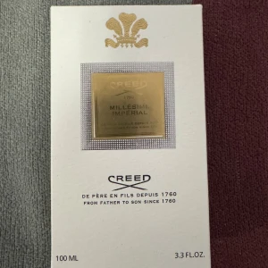 Creed millesome imperial  - Tjena säljer helt ny Creed Imperial Millesime. 100ml flaska och 100 ml återstår                         Kostar 2500-2700kr beroende på butik                      Mitt pris är 1799kr 