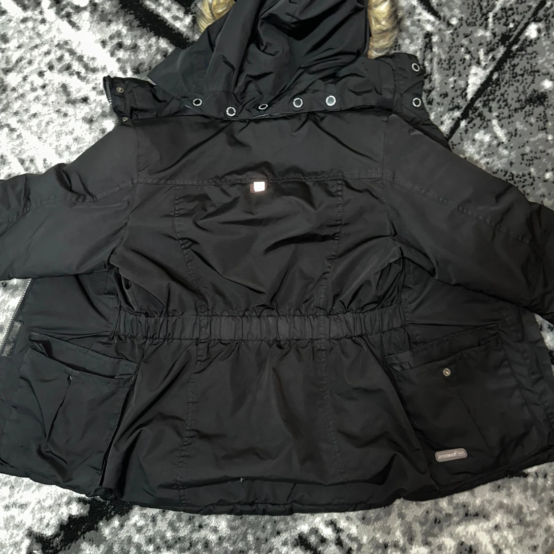 Svart vinterjacka från Protech - 3